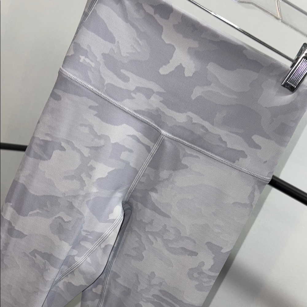 VGUC: Lululemon Athletica Gray Leggings High-Waisted Stretch